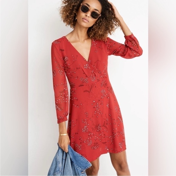 Madewell Hazelwood Wrap Front Mini Dress Red Windswept Floral - Picture 2 of 9